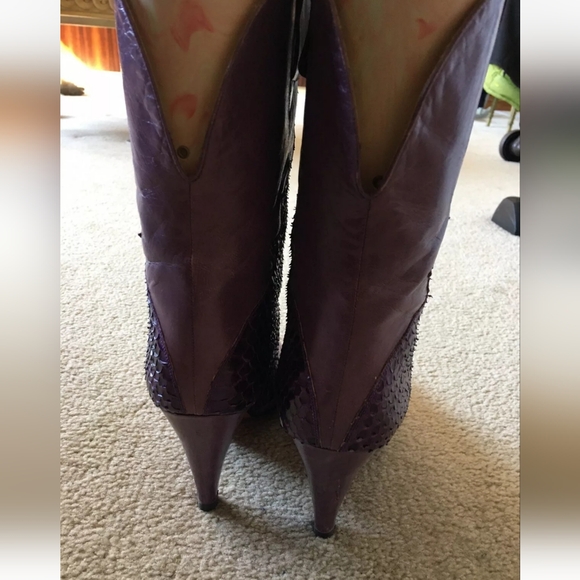 Vintage Ottorino Bossi purple snakeskin cowboy cowgirl booties 8.5 - Picture 7 of 11